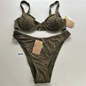 Berlook Bikini Set XL  Army Green Crochet Underwire Top V Cut Bottom New